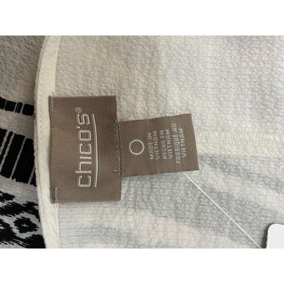 Chico's Women's Blouse Blurred Knit Crepe Split Neck Popover 0 White Geometric - Picture 7 of 10